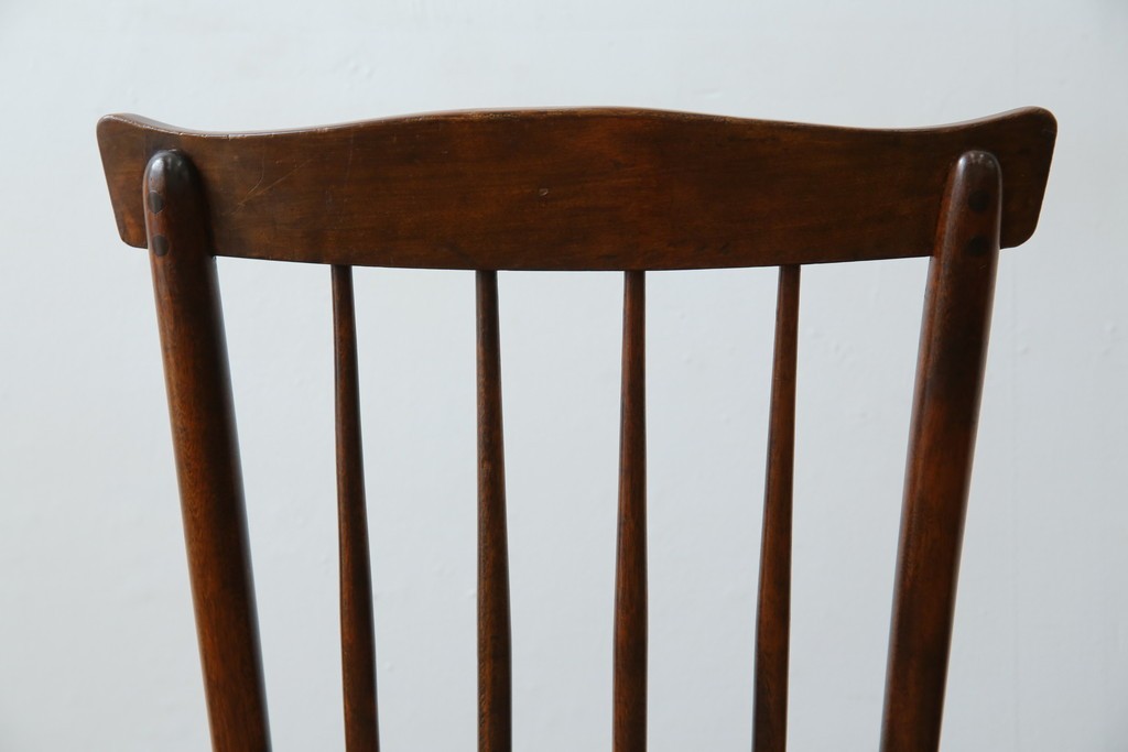 和製ビンテージ　松本民芸家具　#55型　レトロで温かみ漂うスピンドルチェア2脚セット　(R-068797)