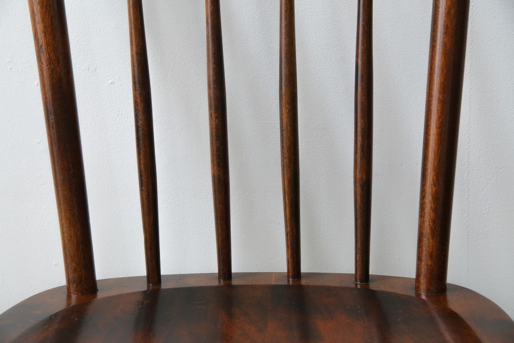 和製ビンテージ　松本民芸家具　#55型　レトロで温かみ漂うスピンドルチェア2脚セット　(R-068797)