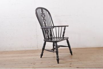 中古　松本民芸家具　#44A型　シックな色合いとクラシカルな佇まいが魅力のウィンザーチェア4脚セット(ウインザーチェア、アームチェア、板座チェア、ダイニングチェア、椅子、イス、バラ売り可能)(定価4脚で約80万円)(R-068798)