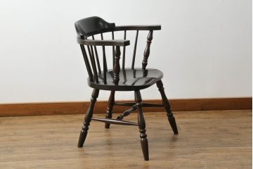 中古　松本民芸家具　#91型　落ち着きのある大人カフェ風インテリアが叶うキャプテンチェア(アームチェア、板座チェア、椅子、ダイニングチェア、イス)(定価約13万円)(R-068800)