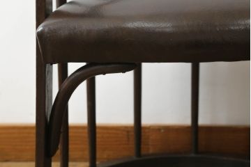 和製アンティーク　ブナ材　落ち着いた色合いと曲げ木のデザインが美しいチェア(アームチェア、ダイニングチェア、椅子、イス)(R-068801)