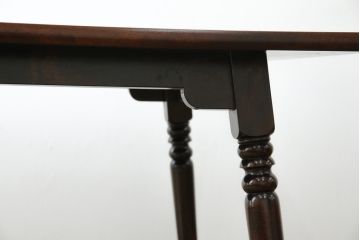 中古　松本民芸家具　クラシカルな雰囲気のA型食卓(ダイニングテーブル、ワークデスク、作業台、4人掛け)(定価約21万円)(R-068804)