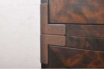 和製ビンテージ　松本民芸家具　高山デザイン　衣装盆付き!　クズ布張りが素敵な和タンス(衣装箪笥、着物箪笥、収納たんす、チェスト、引き出し、ヴィンテージ)(R-068808)