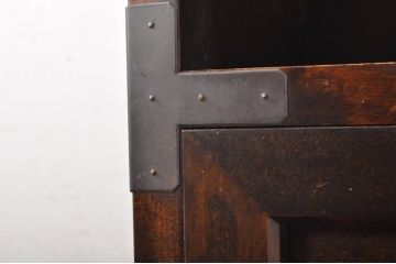和製ビンテージ　松本民芸家具　重厚感を醸し出す金具が素敵な縦型チェスト(整理箪笥、収納タンス、収納棚、引き出し、ヴィンテージ)(R-068811)