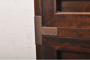 和製ビンテージ　松本民芸家具　重厚感を醸し出す金具が素敵な縦型チェスト(整理箪笥、収納タンス、収納棚、引き出し、ヴィンテージ)(R-068811)