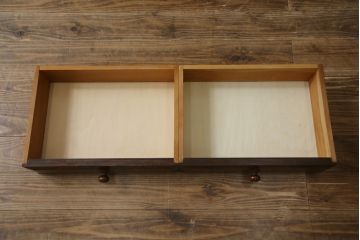 中古　松本民芸家具　品の良さを感じさせるシックな佇まいのA型食器棚(キャビネット、収納棚、戸棚)(定価約55万円)(R-068812)