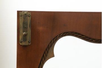 中古　イタリア家具　上品な佇まいが目を引く象嵌入りキャビネット(キュリオケース、ガラスケース、飾り棚、収納棚、戸棚)(R-068819)