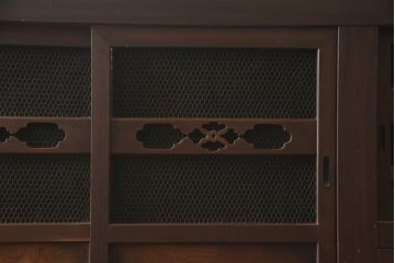 和製アンティーク　上質な空間を演出する水屋箪笥サイドボード(食器棚、戸棚、収納棚)(R-068820)