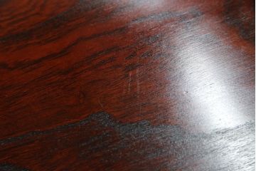 中古　美品　岩谷堂箪笥　美しい杢目と黒い金具が上質な和の雰囲気を演出する飾り棚(収納棚、戸棚、茶棚)(R-068825)