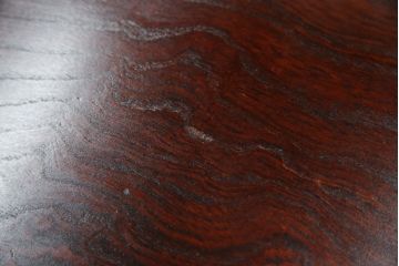 中古　美品　岩谷堂箪笥　美しい杢目と黒い金具が上質な和の雰囲気を演出する飾り棚(収納棚、戸棚、茶棚)(R-068825)