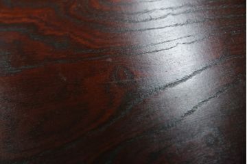 中古　美品　岩谷堂箪笥　美しい杢目と黒い金具が上質な和の雰囲気を演出する飾り棚(収納棚、戸棚、茶棚)(R-068825)