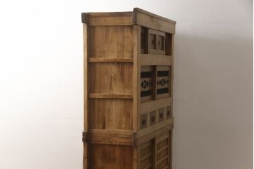 和製アンティーク　四尺　丁寧な作り込みと木味が魅力的な水屋箪笥(重ね箪笥、収納棚、戸棚、食器棚)(R-068828)