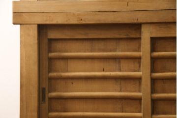 和製アンティーク　四尺　丁寧な作り込みと木味が魅力的な水屋箪笥(重ね箪笥、収納棚、戸棚、食器棚)(R-068828)
