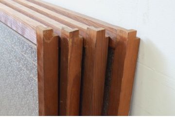 アンティーク建具　片面ガラス　上品な佇まいの腰板黒柿材入りの書院戸4枚セット(引き戸、ガラス戸、窓)(R-068846)