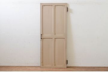 アンティーク建具　ペイント仕上げ限定　どこか懐かしいレトロな雰囲気のペイント扉1枚(ドア、木製扉)(R-068849)