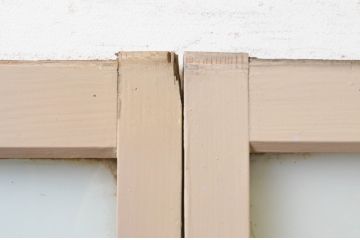 アンティーク建具　ペイント仕上げ限定　レトロな雰囲気づくりにおすすめのガラス戸4枚セット(引き戸)(R-068862)