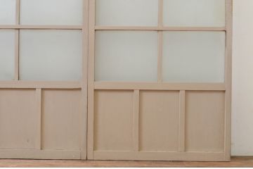 アンティーク建具　ペイント仕上げ限定　レトロな雰囲気づくりにおすすめのガラス戸4枚セット(引き戸)(R-068862)