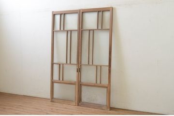 アンティーク建具　大正ロマンなお部屋作りにおすすめな幅狭ガラス戸2枚セット(引き戸)(R-068870)