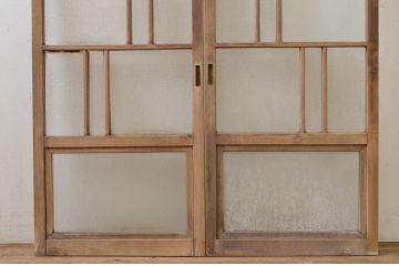 アンティーク建具　大正ロマンなお部屋作りにおすすめな幅狭ガラス戸2枚セット(引き戸)(R-068870)