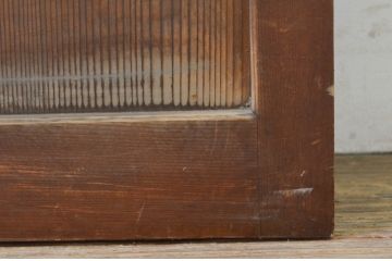 アンティーク建具　上手物!!　杉材　柾目の美しい横桟付き板戸扉1枚(ドア、木製扉)(R-068872)