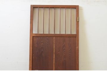 アンティーク建具　和風の空間づくりにおすすめの幅狭板戸扉1枚(木製扉、ドア)(R-068873)