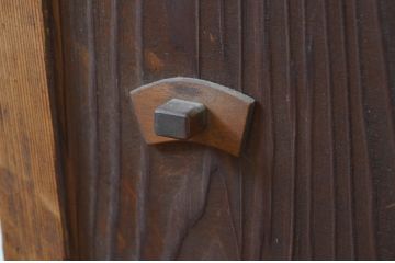 アンティーク建具　和風の空間づくりにおすすめの幅狭板戸扉1枚(木製扉、ドア)(R-068873)