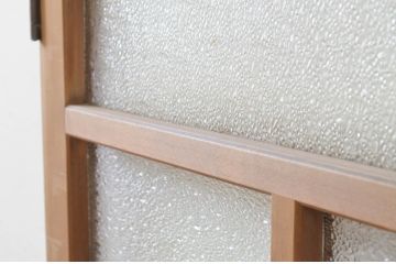 アンティーク建具　レトロな雰囲気を醸し出す背の低いガラス扉1枚(木製扉、ドア)(R-068878)