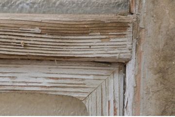 アンティーク建具　上品なデザインのもみじの彫刻入り格子窓2枚セット(ガラス戸、格子戸、引き戸)(R-068889)