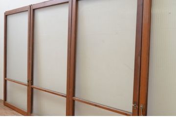 アンティーク建具　どこか懐かしい雰囲気漂うモールガラス窓4枚セット(引き戸、ガラス戸)(R-068890)