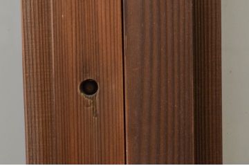 アンティーク建具　高級品!!　透かし彫りが素敵なレトロな雰囲気のガラス窓2枚セット(引き戸、ガラス戸)(R-068891)