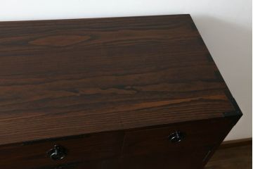 中古　美品　国産　職人手作り　総桐　重厚な佇まいが魅力的な高級民芸箪笥(総桐箪笥、総桐たんす、着物箪笥、整理タンス、和たんす、衣装箪笥、収納タンス、引き出し、キャビネット)(R-068901)