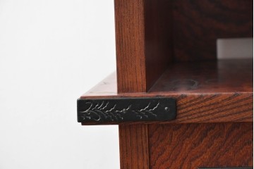 中古　岩谷堂箪笥　和モダンな空間づくりにおすすめの飾り棚　(R-068902)