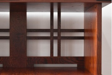 中古　岩谷堂箪笥　和モダンな空間づくりにおすすめの飾り棚　(R-068902)