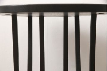 中古　美品!!　柏木工(カシワ木工、KASHIWA)　EP98A(オーク)　美しいフォルムが光るMODE サイドローテーブル(ローテーブル、コーヒーテーブル、ナイトテーブル、エンドテーブル、飾り台、三日月)(定価85,800円)(R-068906)