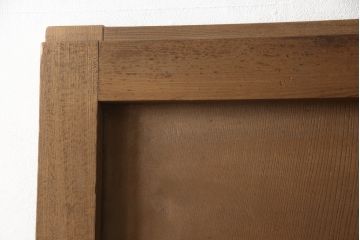 アンティーク建具　総欅(ケヤキ)材　重厚感のある佇まいが魅力の蔵戸1枚(玄関戸、引き戸)(R-068917)