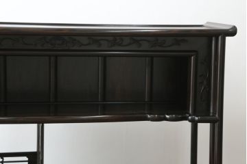 中古　黒檀無垢材　上質なこだわりの空間づくりにおすすめの飾り棚(茶棚、戸棚、収納棚、違い棚)(R-068919)