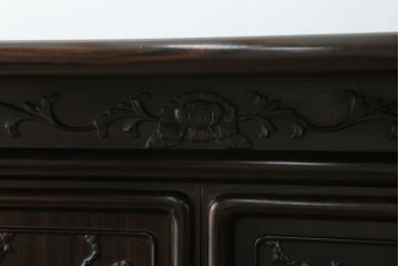 中古　黒檀無垢材　上質なこだわりの空間づくりにおすすめの飾り棚(茶棚、戸棚、収納棚、違い棚)(R-068919)