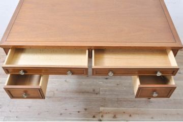 中古　DREXEL HERITAGE(ドレクセルヘリテイジ)　Triune(トライユン)　モダンクラシックなデザインが素敵なニーホールデスク(両袖デスク、机、ワークデスク、在宅用、在宅ワーク用、店舗什器)(定価約41万円)(R-068928)
