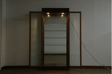 中古　カリモク(karimoku)　domani(ドマーニ)　Morganton(モーガントン)　シックな色合いと品のある佇まいが魅力のキャビネット　定価約74万円　(R-068932)