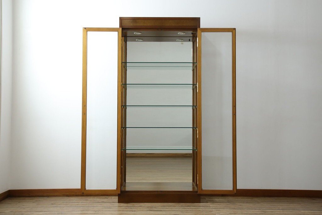 中古　カリモク(karimoku)　domani(ドマーニ)　Morganton(モーガントン)　シックな色合いと品のある佇まいが魅力のキャビネット　定価約74万円　(R-068932)