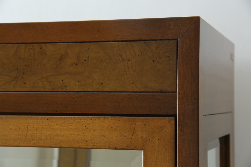 中古　カリモク(karimoku)　domani(ドマーニ)　Morganton(モーガントン)　シックな色合いと品のある佇まいが魅力のキャビネット　定価約74万円　(R-068932)