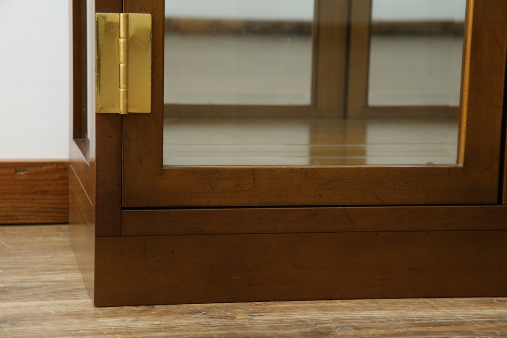 中古　カリモク(karimoku)　domani(ドマーニ)　Morganton(モーガントン)　シックな色合いと品のある佇まいが魅力のキャビネット　定価約74万円　(R-068932)