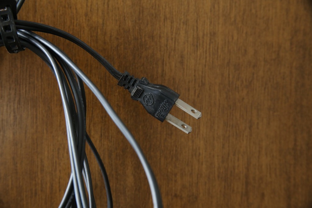 中古　カリモク(karimoku)　domani(ドマーニ)　Morganton(モーガントン)　シックな色合いと品のある佇まいが魅力のキャビネット　定価約74万円　(R-068932)