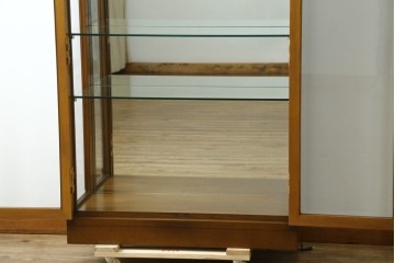 中古　カリモク(karimoku)　domani(ドマーニ)　Morganton(モーガントン)　シックな色合いと品のある佇まいが魅力のキャビネット　定価約74万円　(R-068933)