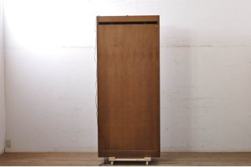中古　カリモク(karimoku)　domani(ドマーニ)　Morganton(モーガントン)　シックな色合いと品のある佇まいが魅力のキャビネット(ガラスケース、キュリオケース、ショーケース、飾り棚、陳列棚、店舗什器)(定価約74万円)(R-068933)