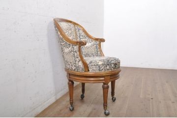 中古　DREXEL HERITAGE(ドレクセルヘリテイジ)　品のある佇まいが魅力的な回転チェア(アームチェア、デスクチェア、回転椅子、一人掛けソファ、1人掛けソファ、1Pソファ、椅子、イス)(R-068936)