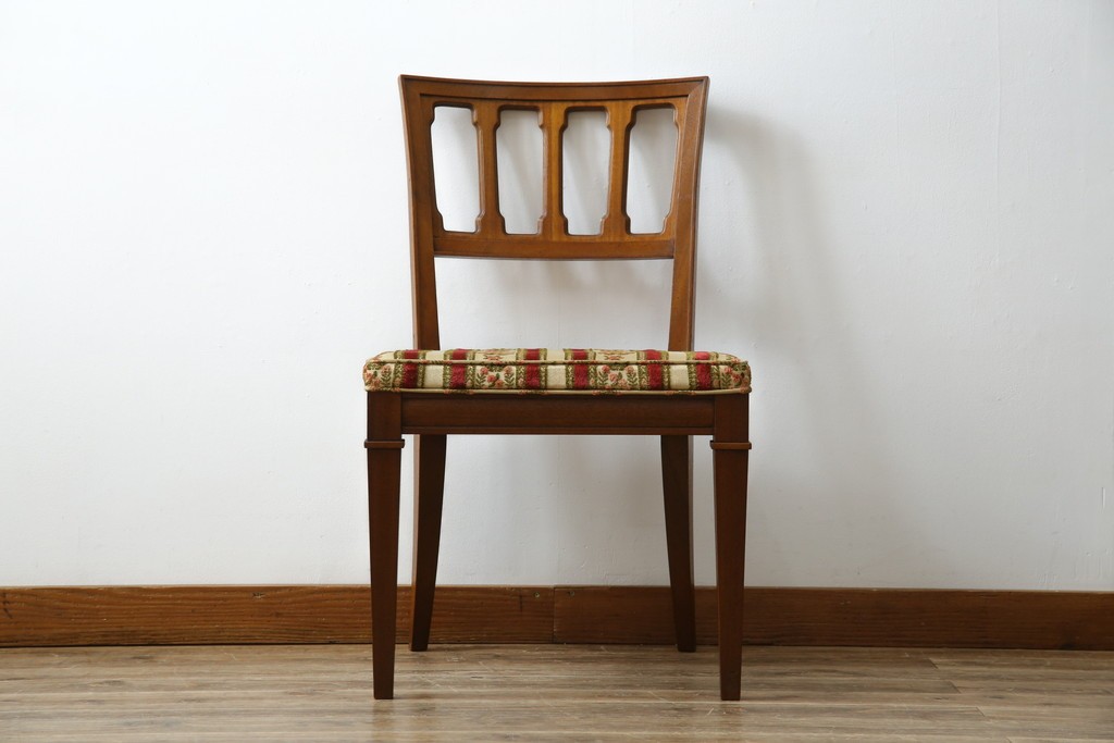 中古　DREXEL HERITAGE(ドレクセルヘリテイジ)　ストライプ柄のファブリックが目を引くアームレスチェア(ダイニングチェア、椅子、イス)(R-068939)