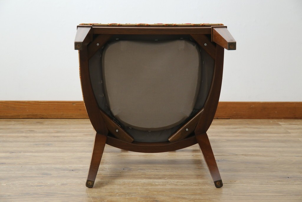 中古　DREXEL HERITAGE(ドレクセルヘリテイジ)　ストライプ柄のファブリックが目を引くアームレスチェア(ダイニングチェア、椅子、イス)(R-068939)