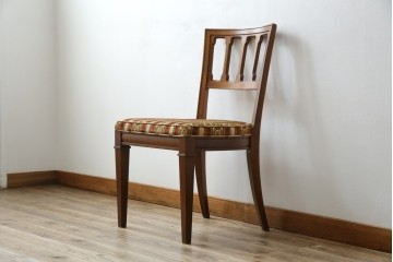 中古　DREXEL HERITAGE(ドレクセルヘリテイジ)　ストライプ柄のファブリックが目を引くアームレスチェア(ダイニングチェア、椅子、イス)(R-068939)