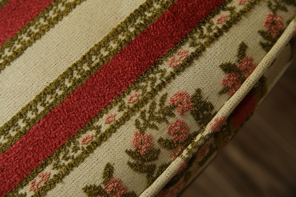 中古　DREXEL HERITAGE(ドレクセルヘリテイジ)　ストライプ柄のファブリックが目を引くアームレスチェア(ダイニングチェア、椅子、イス)(R-068939)